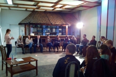 MIlyp-Wngv4